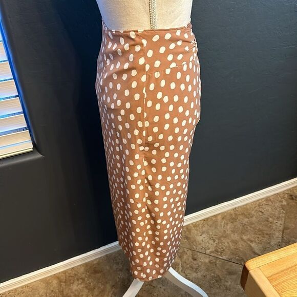 Abercrombie & fitch polka dot skirt - Picture 6 of 8
